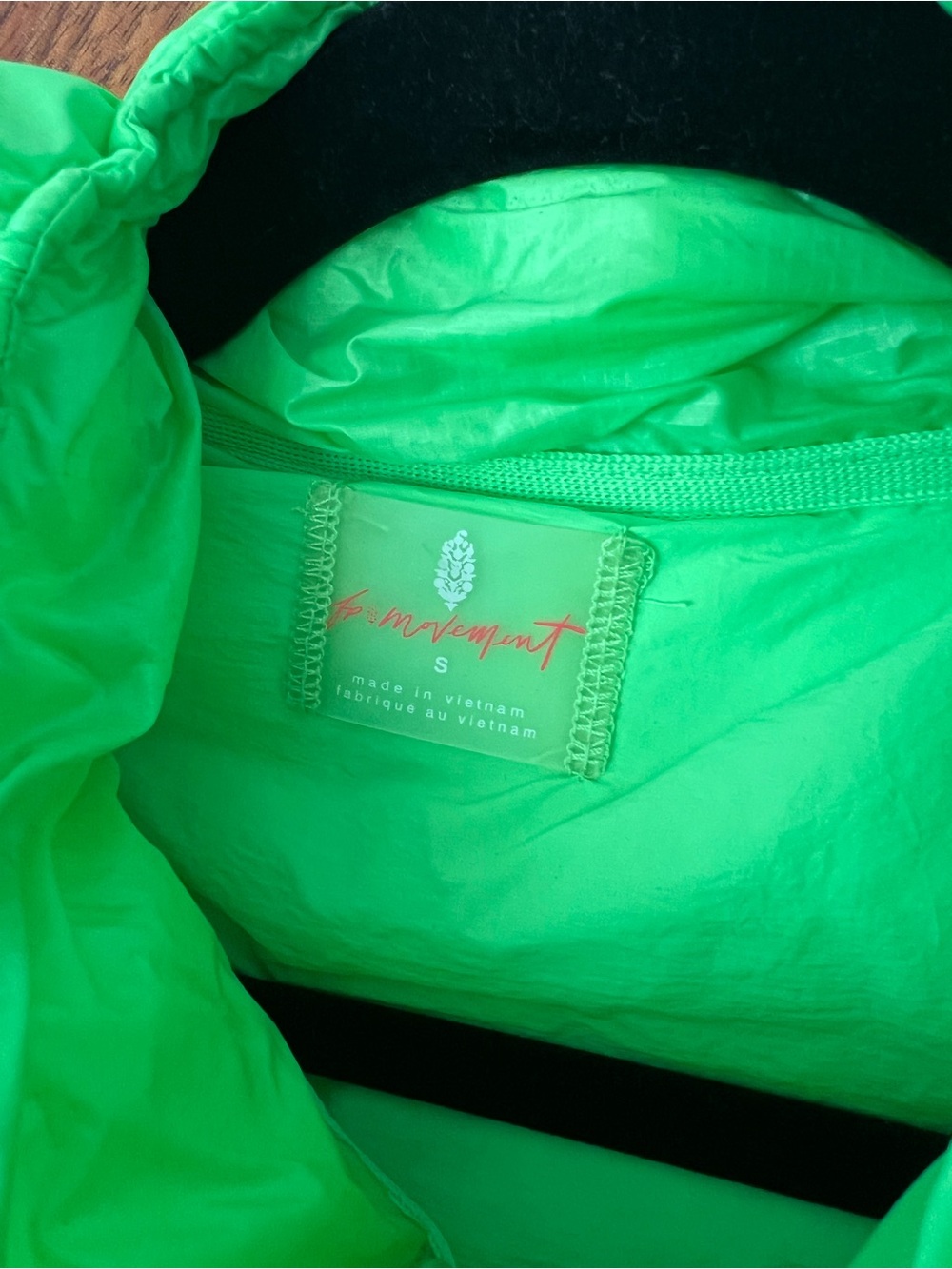 FP Movement Scrunchy Glossy Pippa Packable Puffer Jacket Size Small RT $228 - Picture 5 of 7